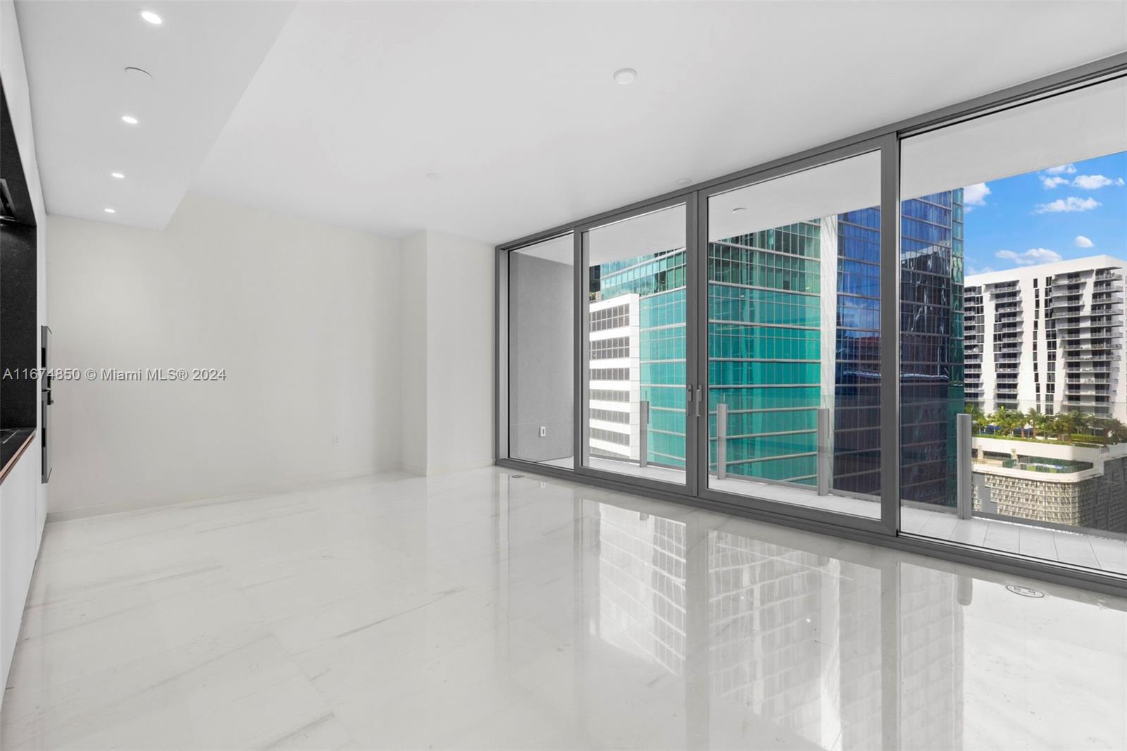 300 Biscayne Blvd Way #1708, Miami, Florida image 3