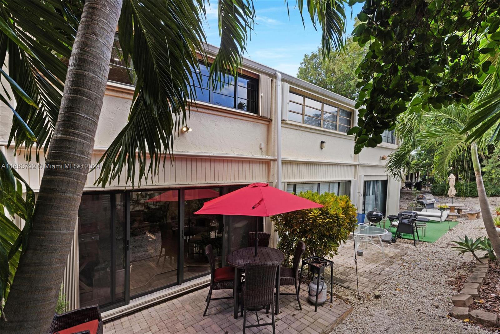 87200 Overseas Hwy #P8, Islamorada, Florida image 31