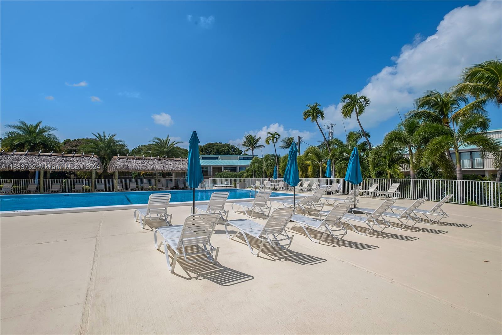 87200 Overseas Hwy #P8, Islamorada, Florida image 38