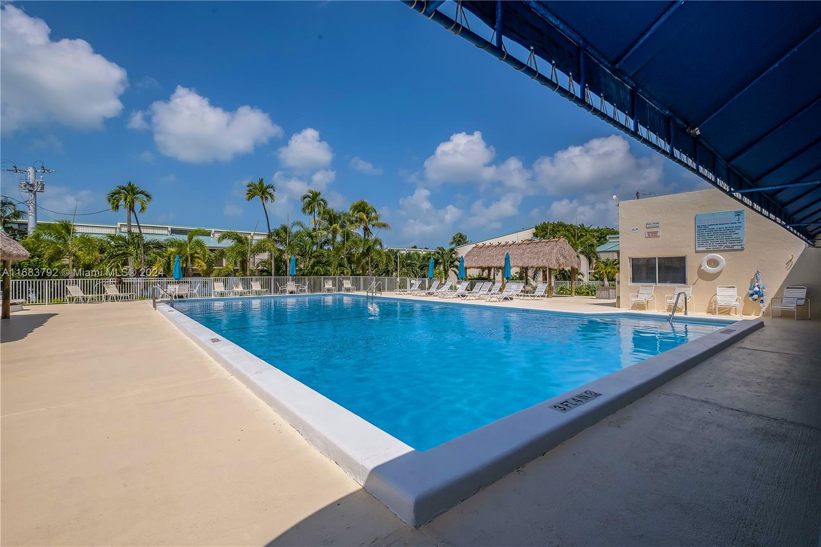 87200 Overseas Hwy #P8, Islamorada, Florida image 39