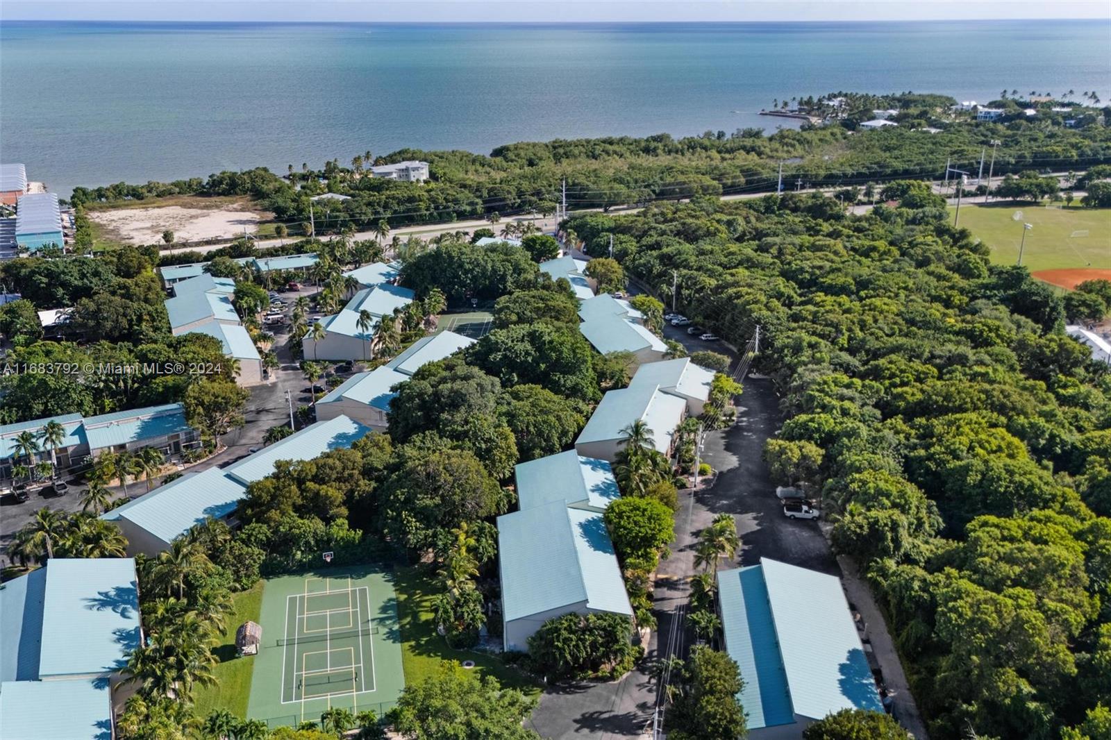 87200 Overseas Hwy #P8, Islamorada, Florida image 50