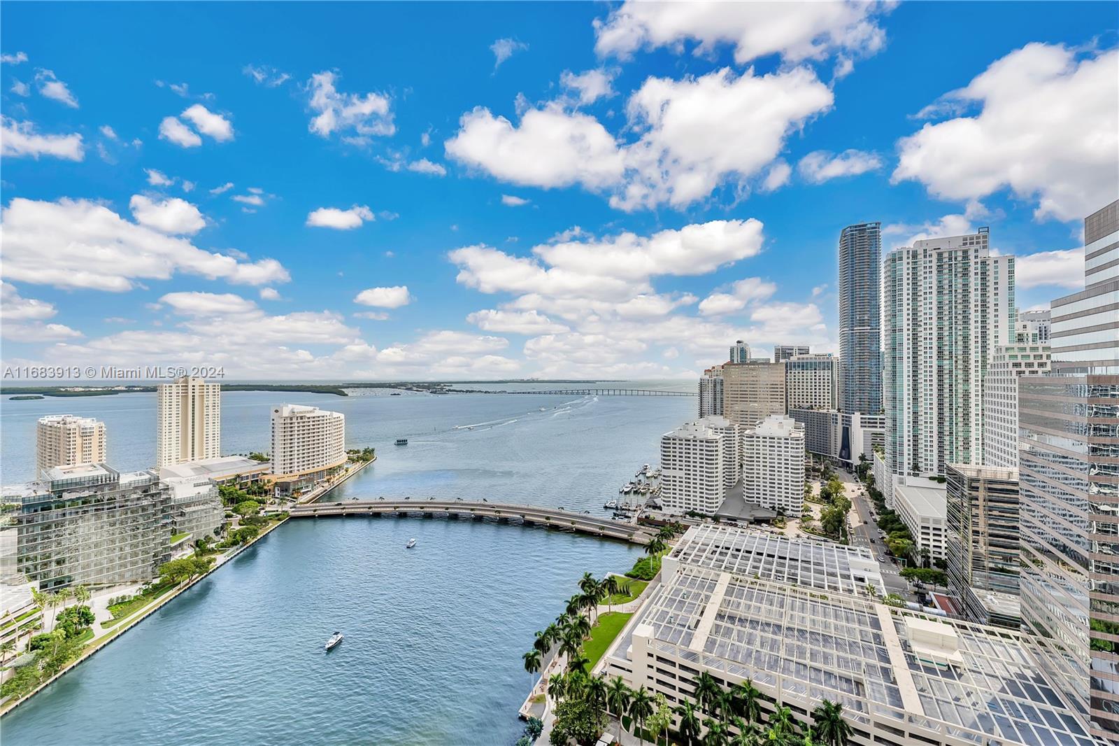 495 Brickell Ave #3105, Miami FL 33131