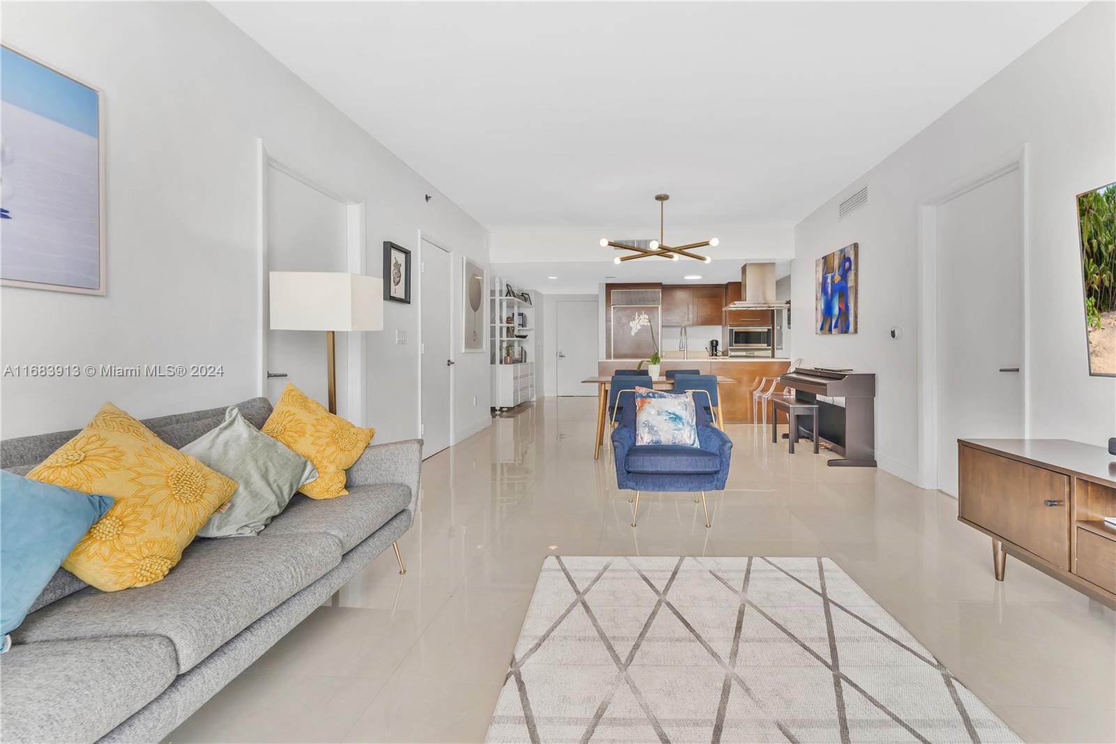 495 Brickell Ave #3105, Miami FL 33131