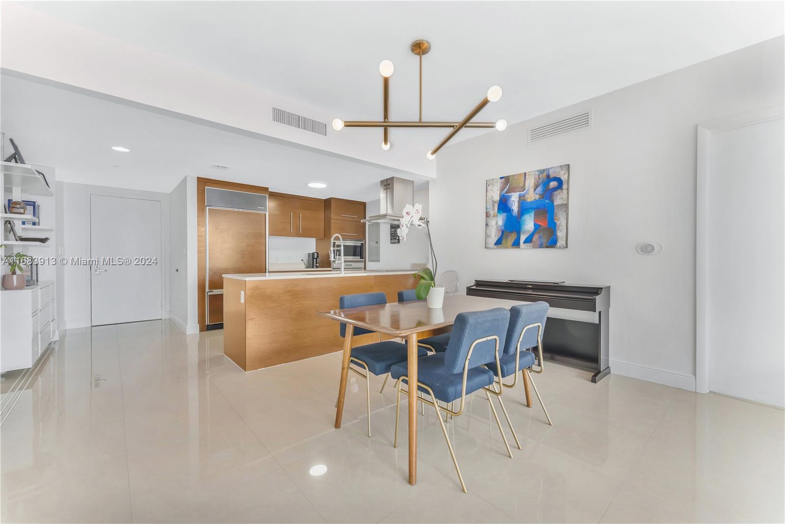 495 Brickell Ave #3105, Miami FL 33131