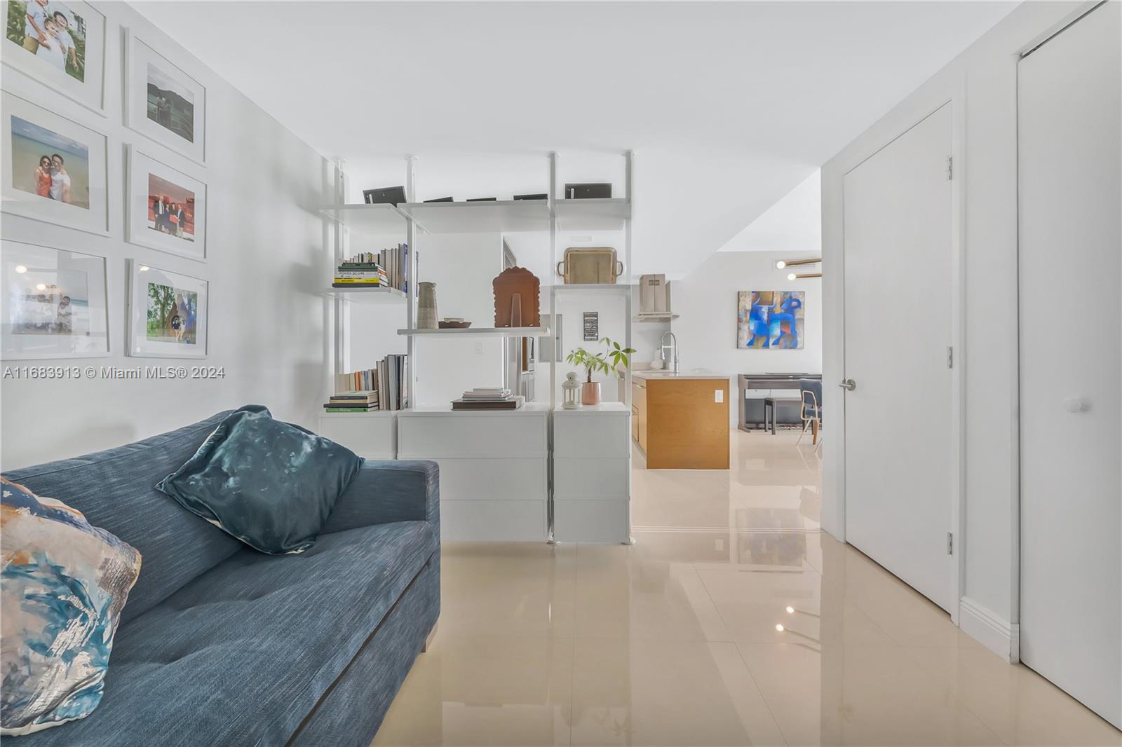 495 Brickell Ave #3105, Miami FL 33131