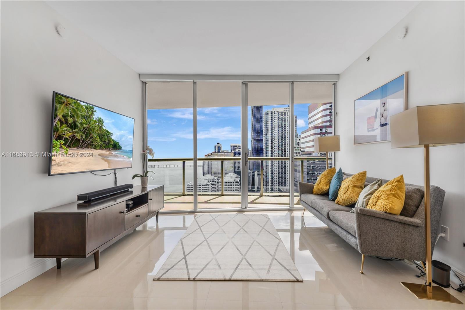 495 Brickell Ave #3105, Miami FL 33131