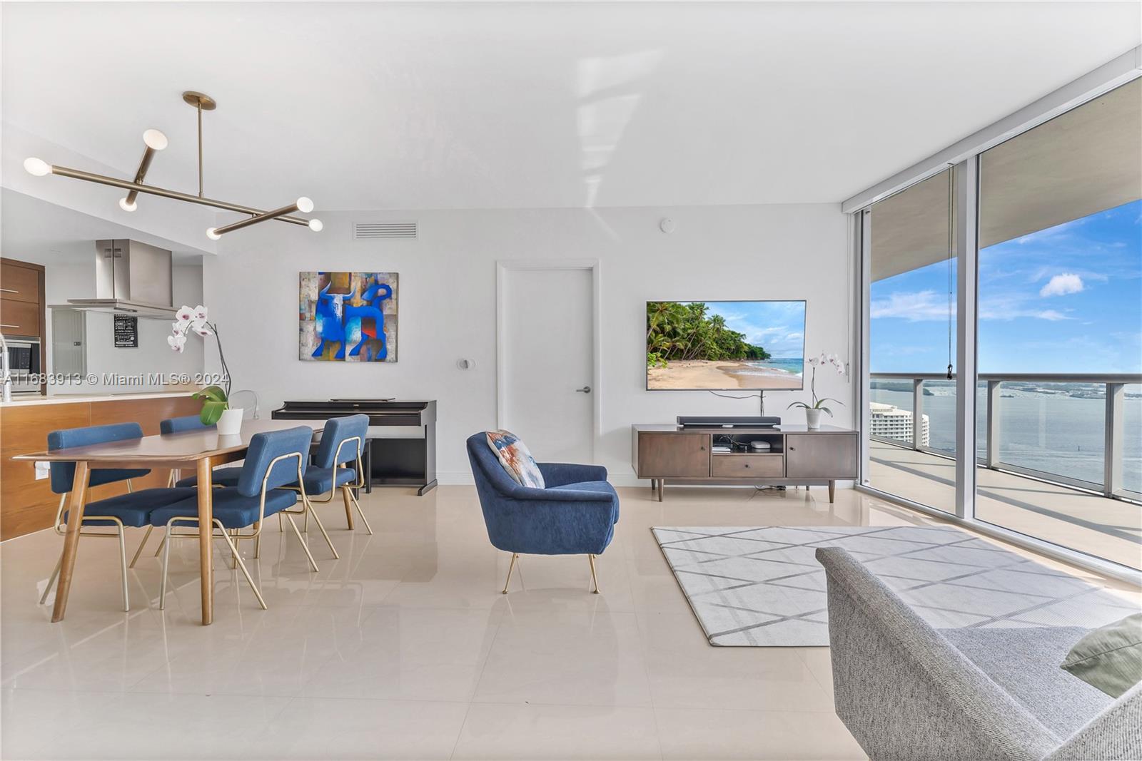 495 Brickell Ave #3105, Miami FL 33131