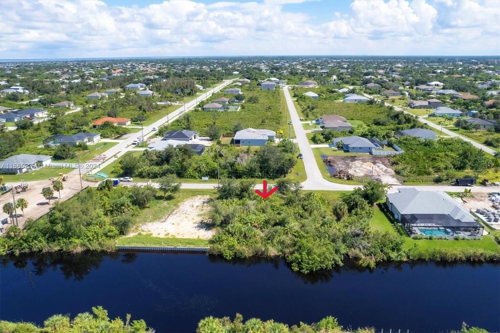 13391 Chenille Drive, Port Charlotte, Florida image 4