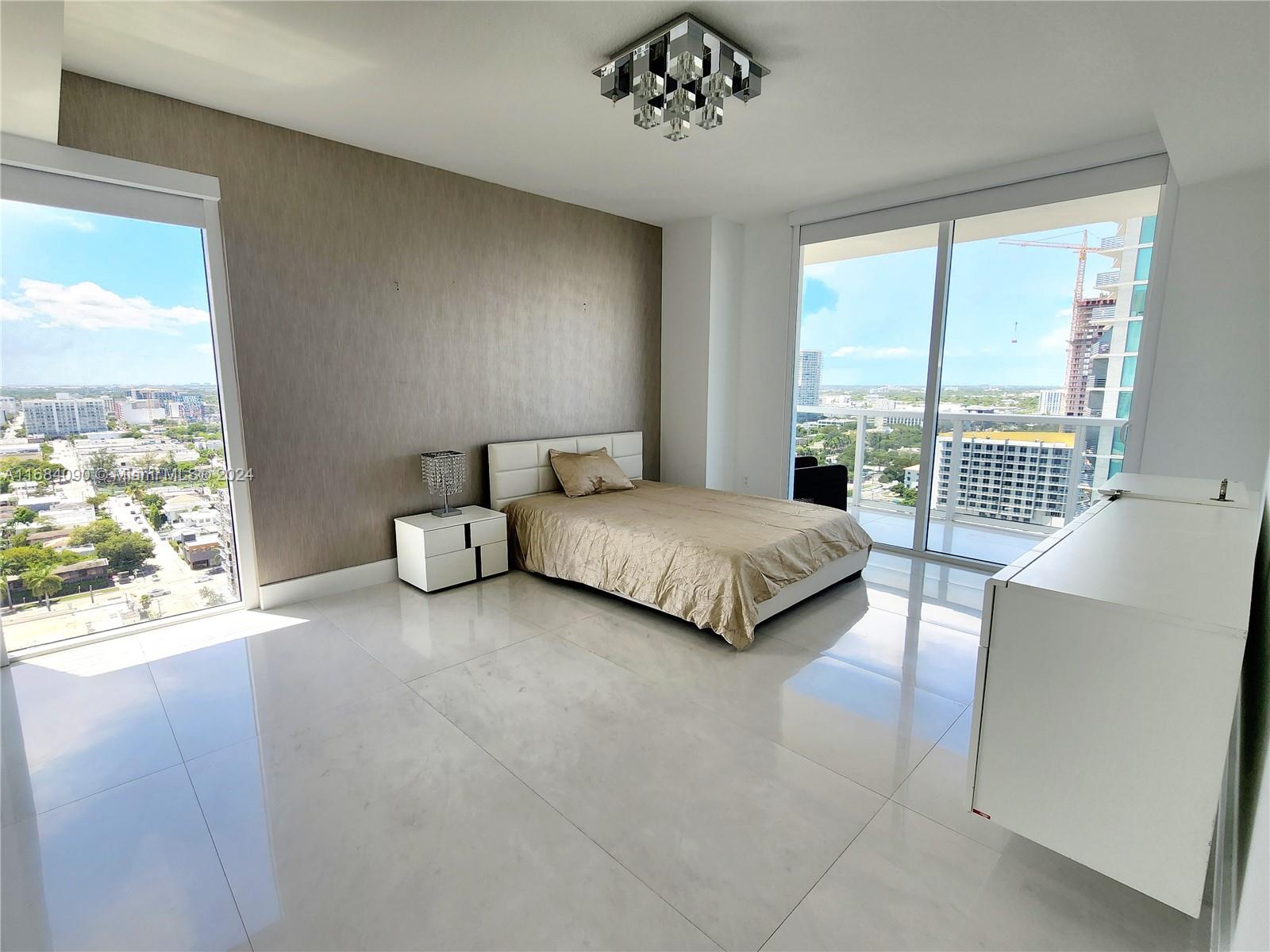 600 NE 27th St #2101, Miami FL 33137