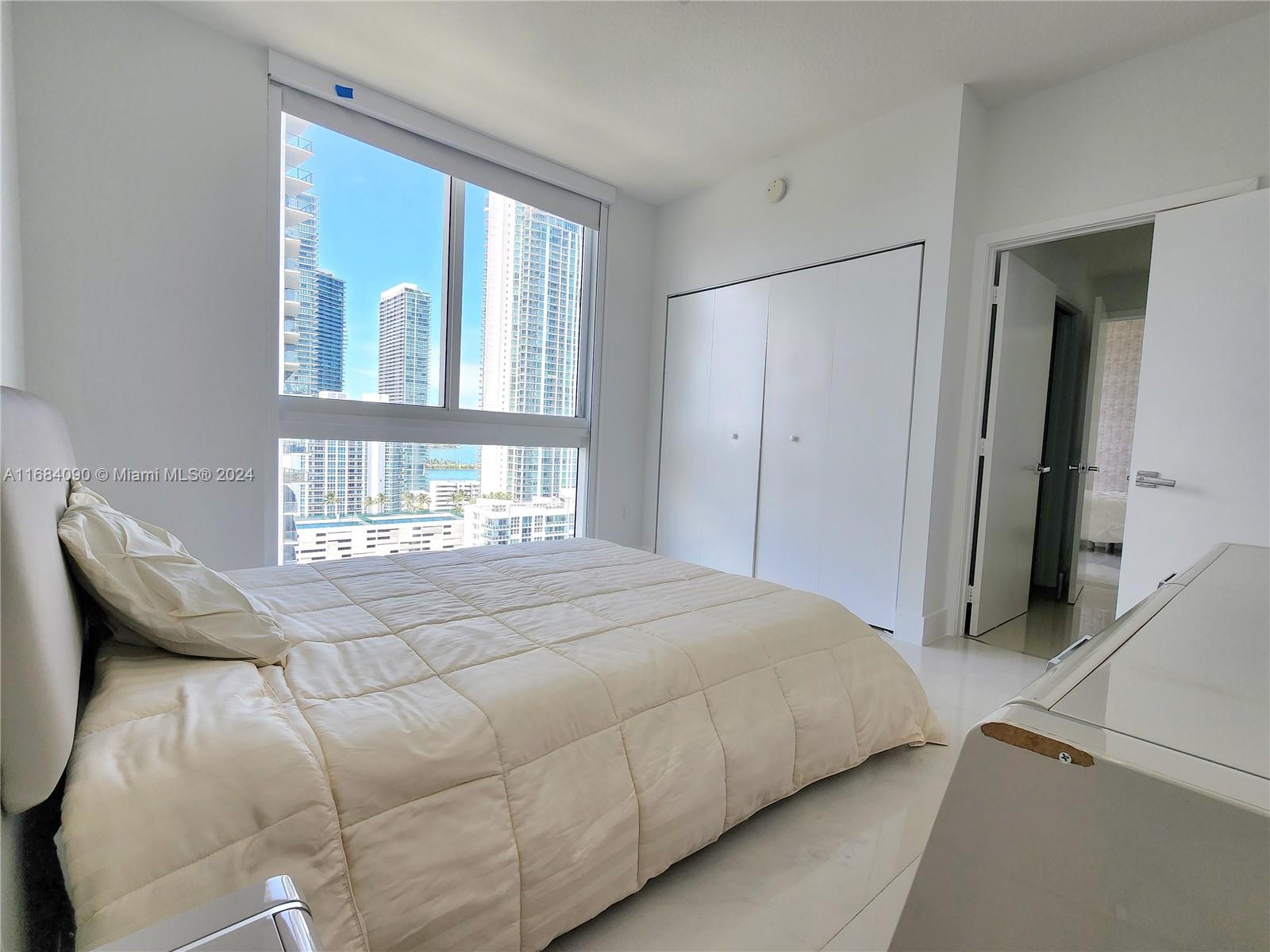600 NE 27th St #2101, Miami FL 33137