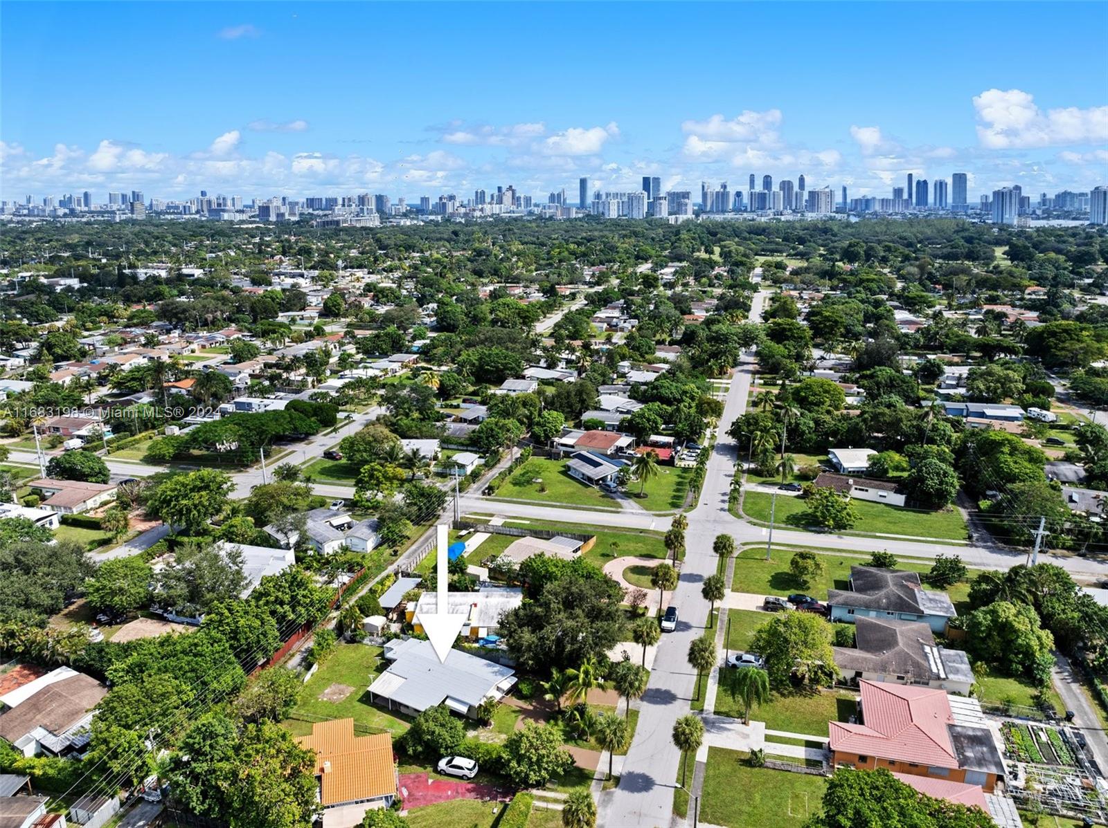 1677 NE 178th St, North Miami Beach, Florida image 35