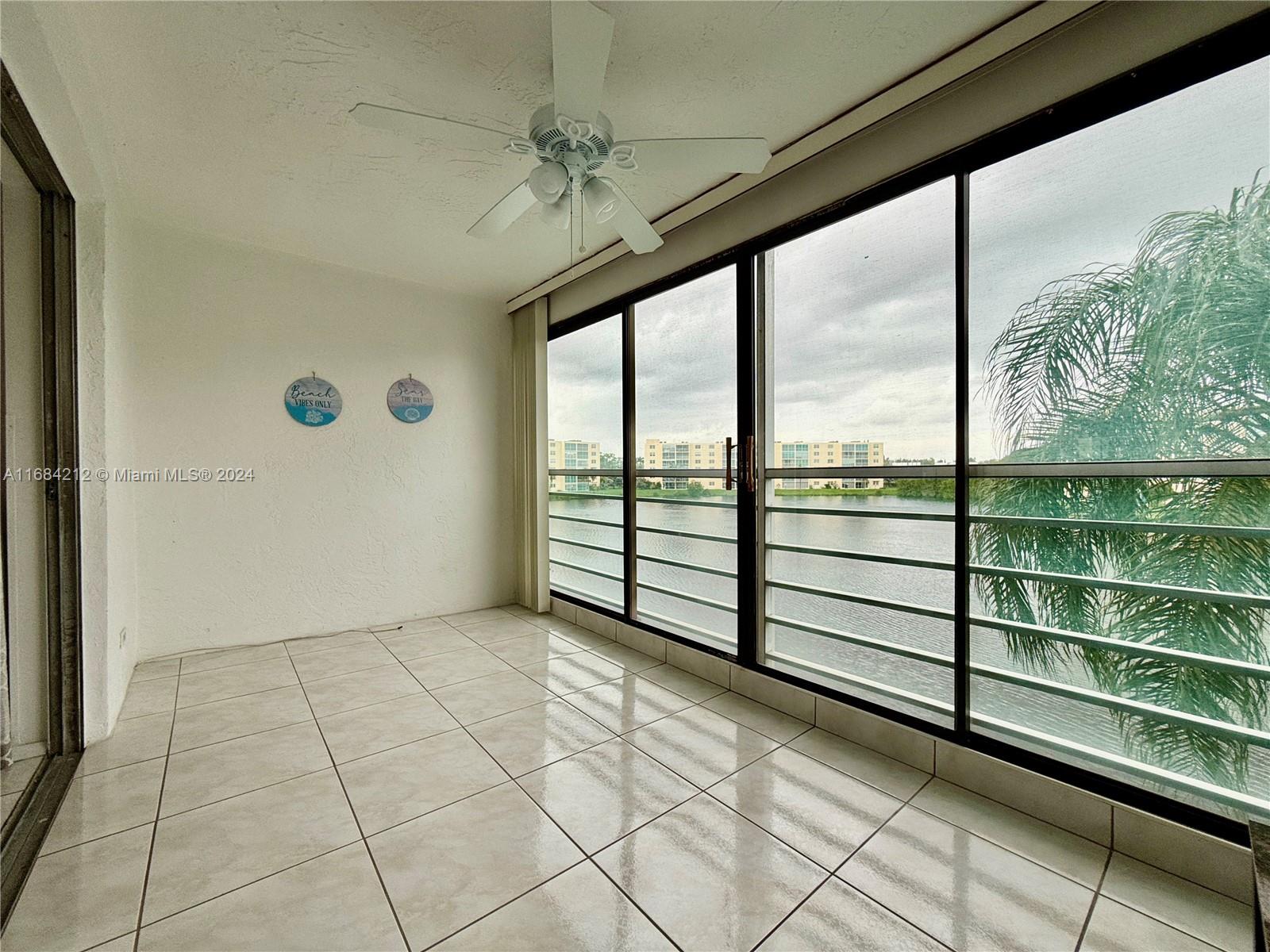 131 SE 3rd Ave #305, Dania Beach, Florida image 8