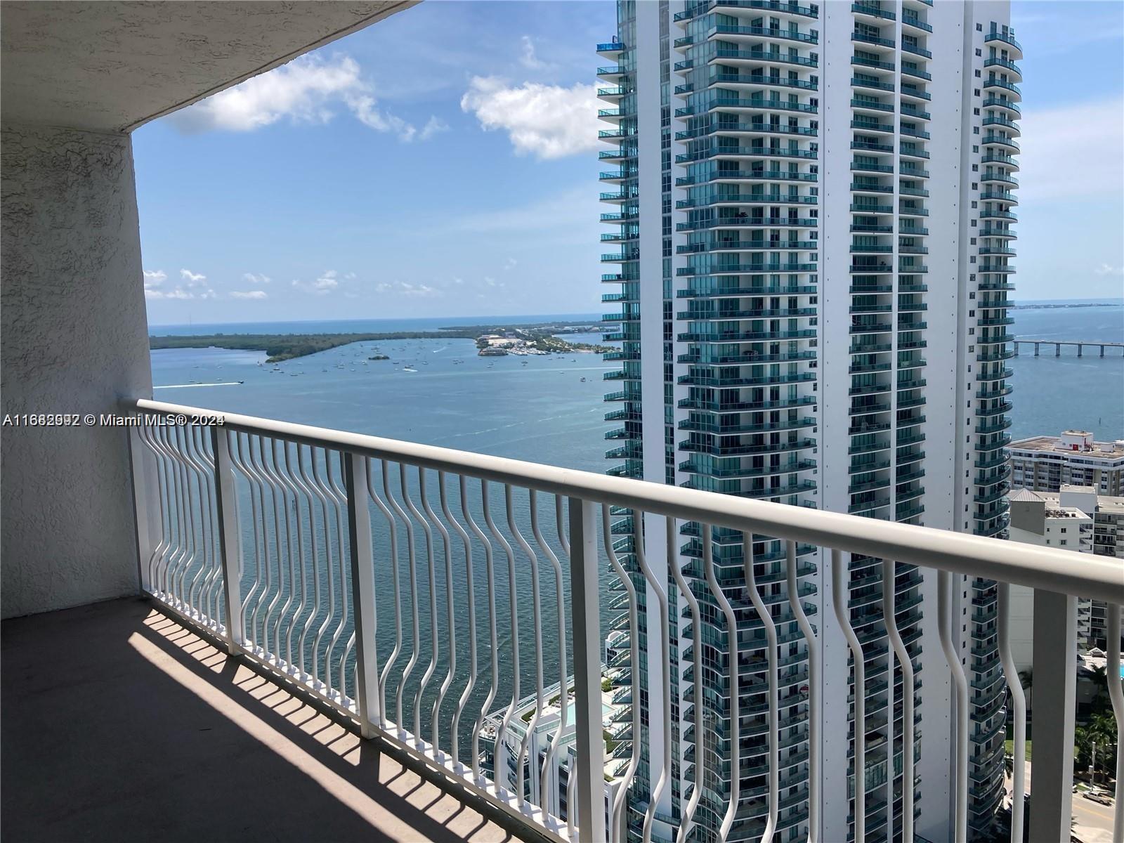 1200 Brickell Bay Dr #3705, Miami, Florida image 1