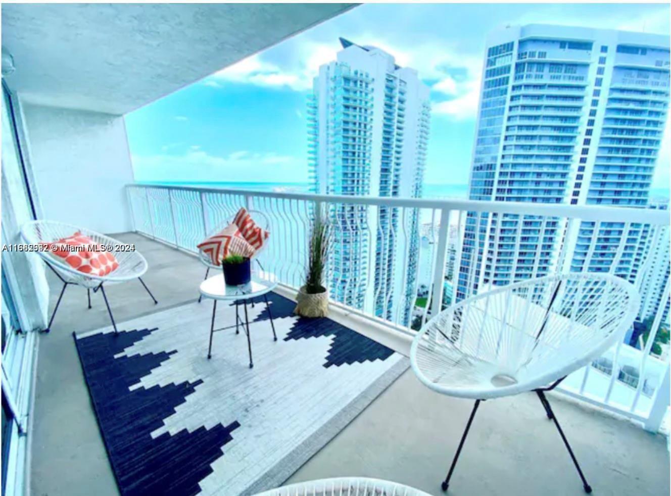 1200 Brickell Bay Dr #3705, Miami, Florida image 7