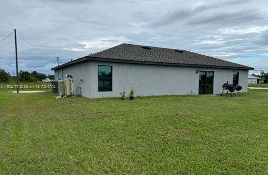 3409 NE 13 Pl, Cape Coral, Florida image 2