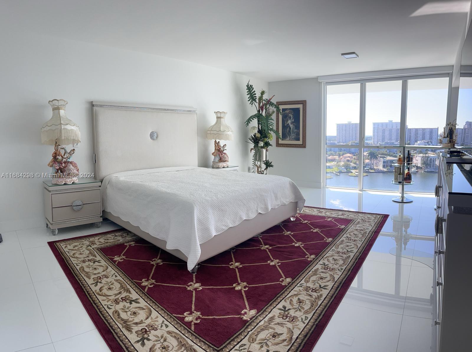 Apartamento en Venta en Sunny Isles Beach, FL