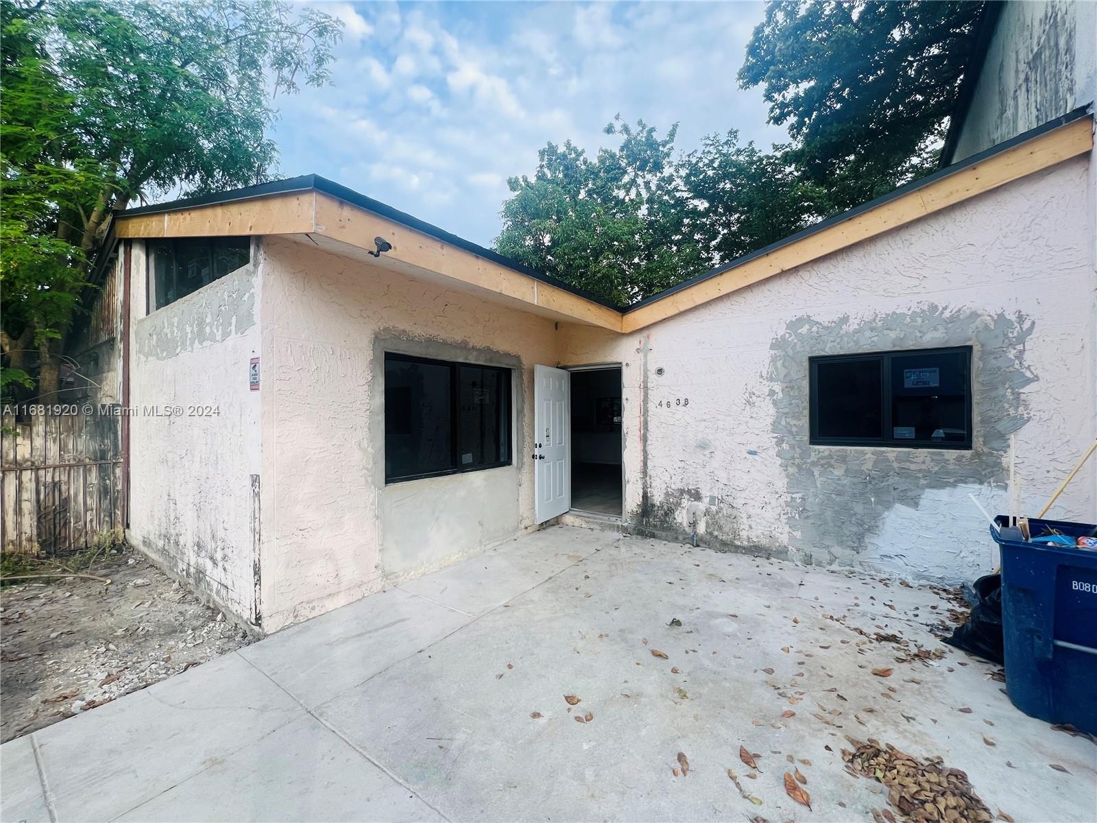 4638 NW 185th St, Miami Gardens, Florida image 2