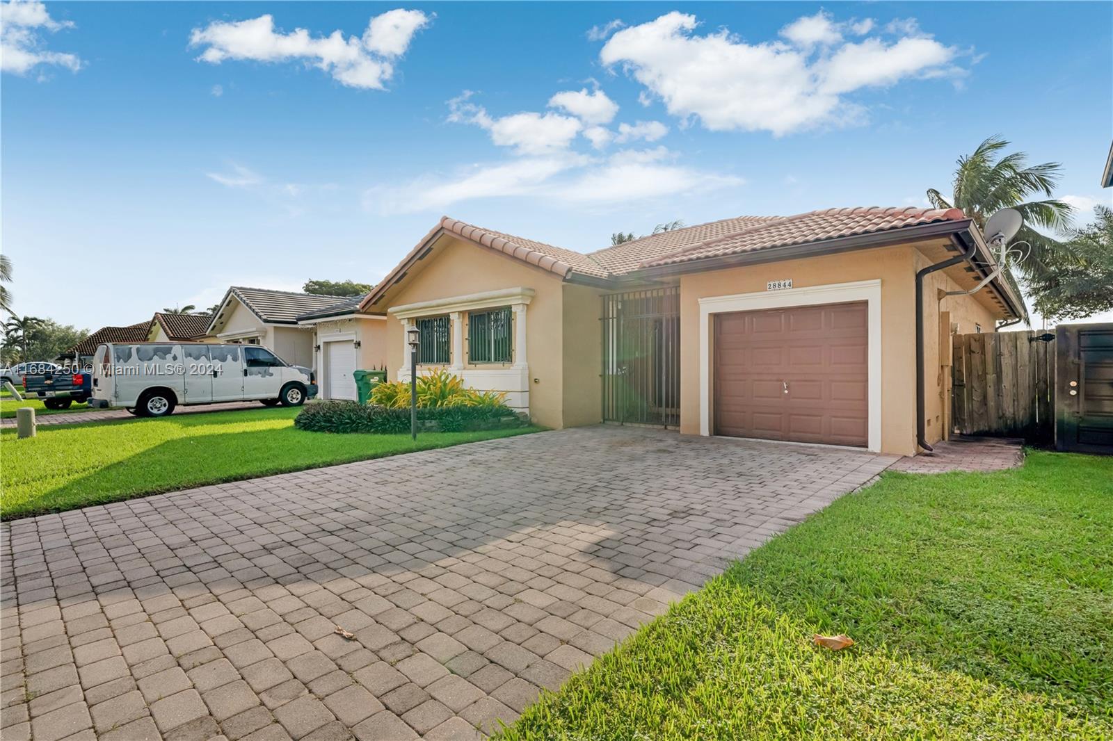 28844 SW 134th Path, Homestead, Florida image 2