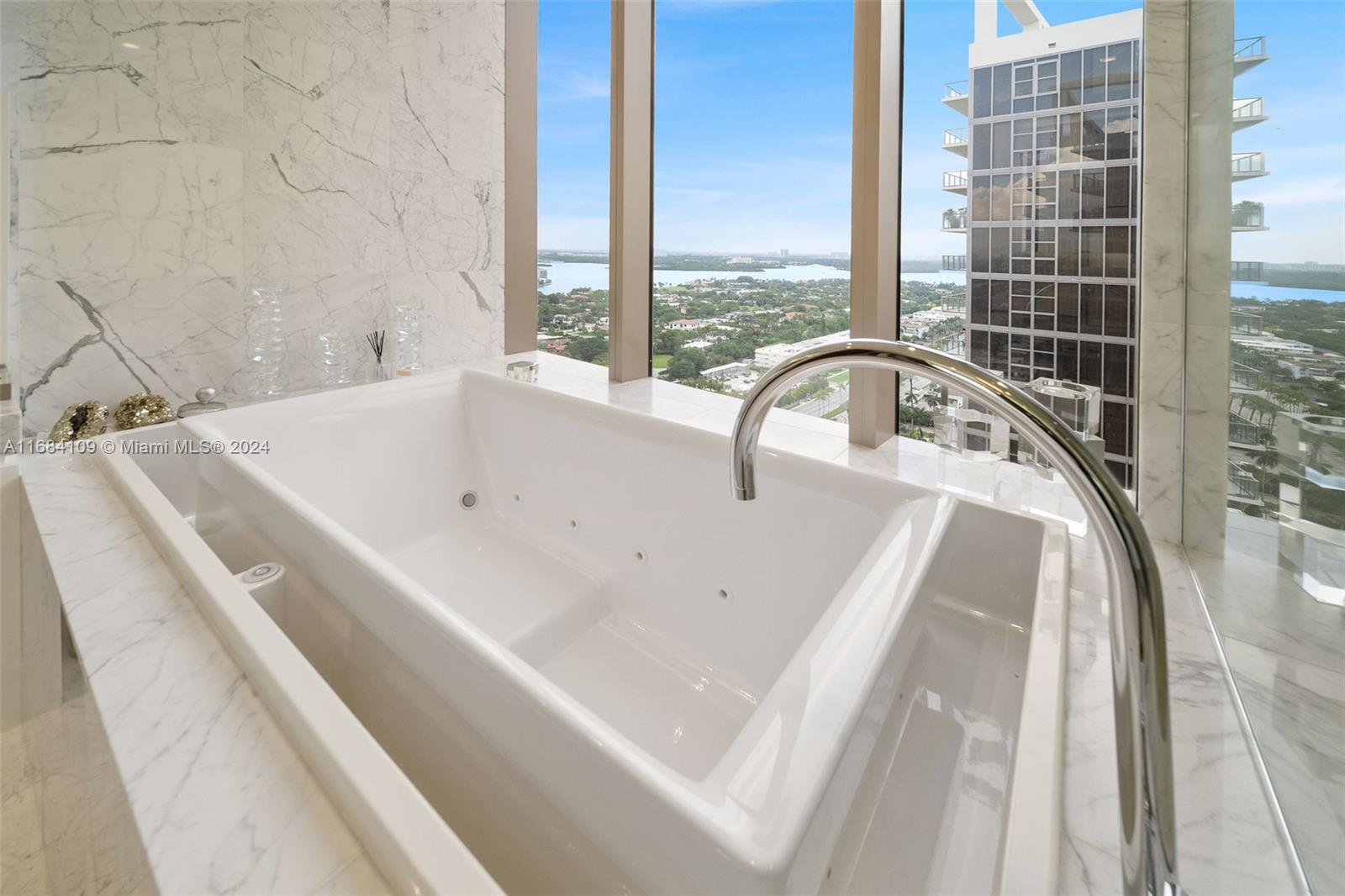 9701 Collins Ave #2404S, Bal Harbour, Florida image 23