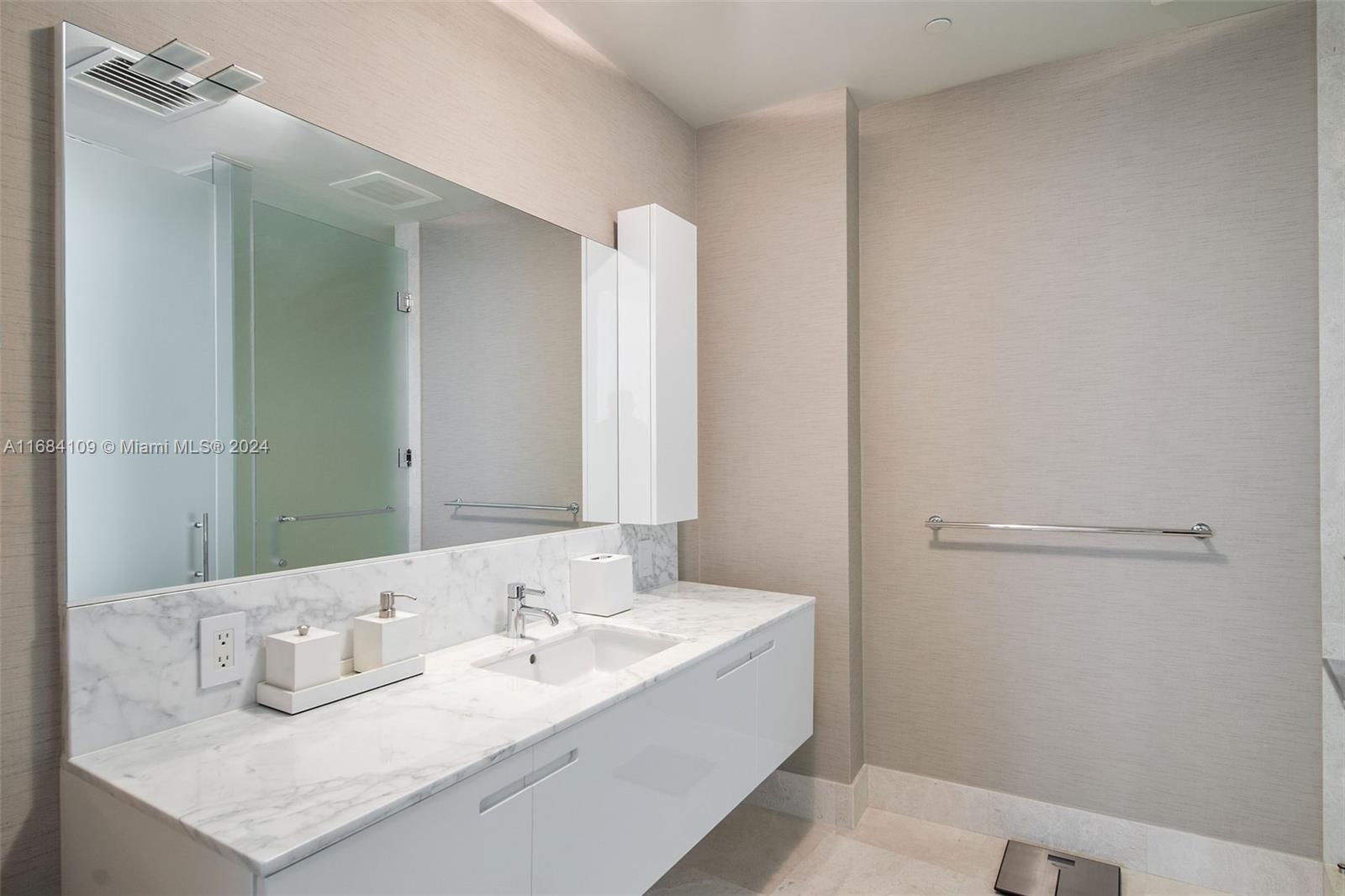 9701 Collins Ave #2404S, Bal Harbour, Florida image 35