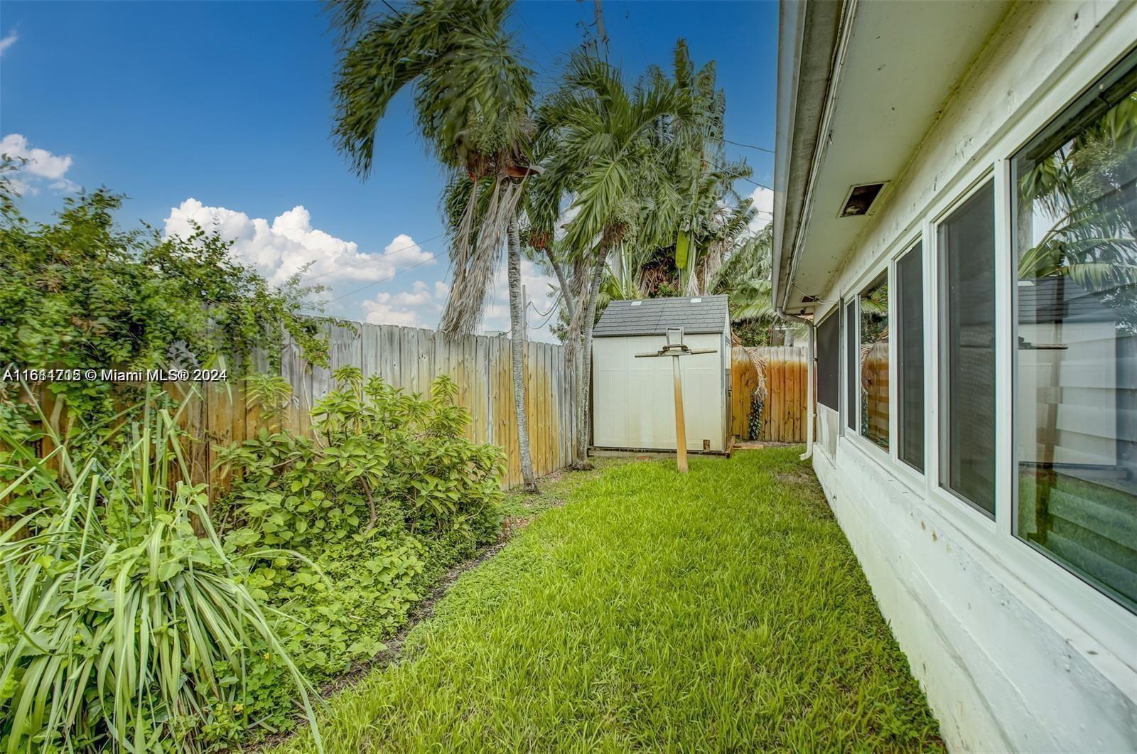 461 SE 1st Ave, Pompano Beach, Florida image 28