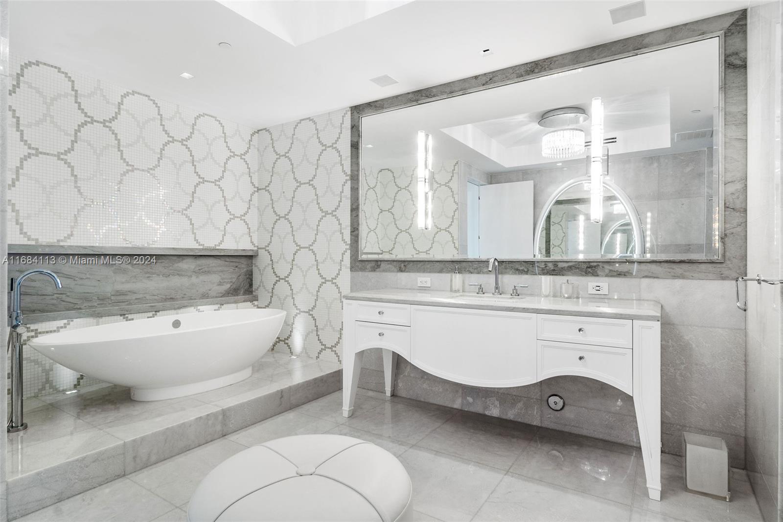 9701 Collins Ave #2103S, Bal Harbour, Florida image 33