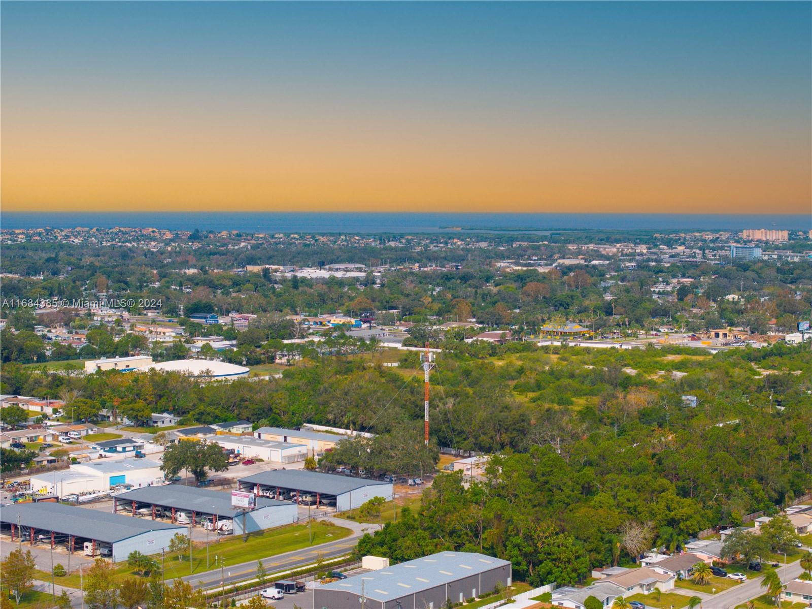 Residential, New Port Richey, Florida image 39