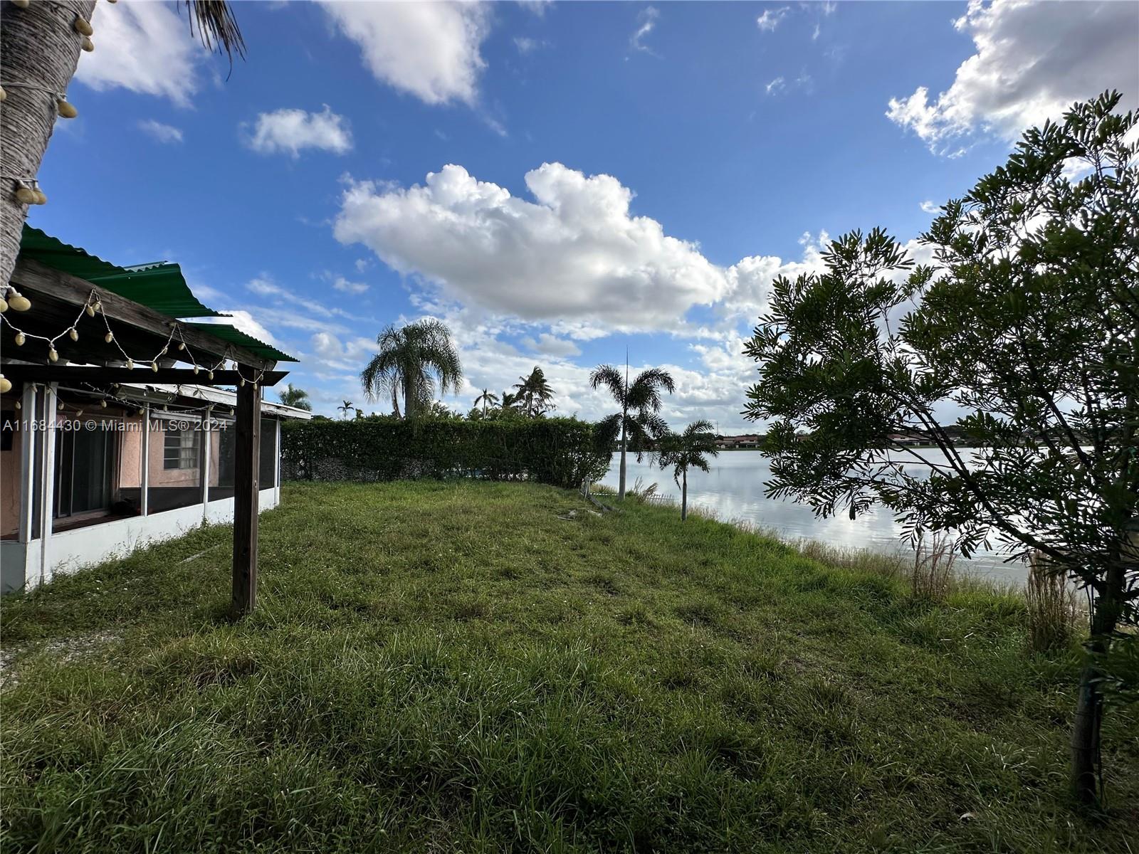 Residential, Hialeah, Florida image 4