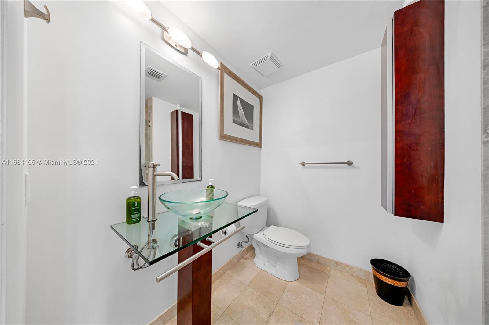 350 S Miami Ave #2804, Miami FL 33130