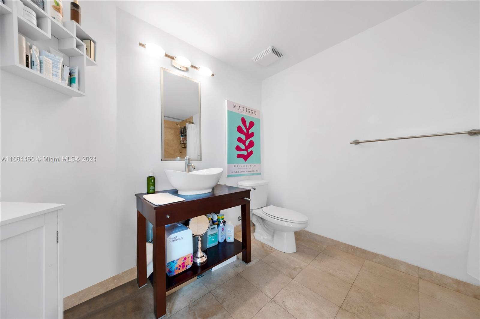 350 S Miami Ave #2804, Miami FL 33130