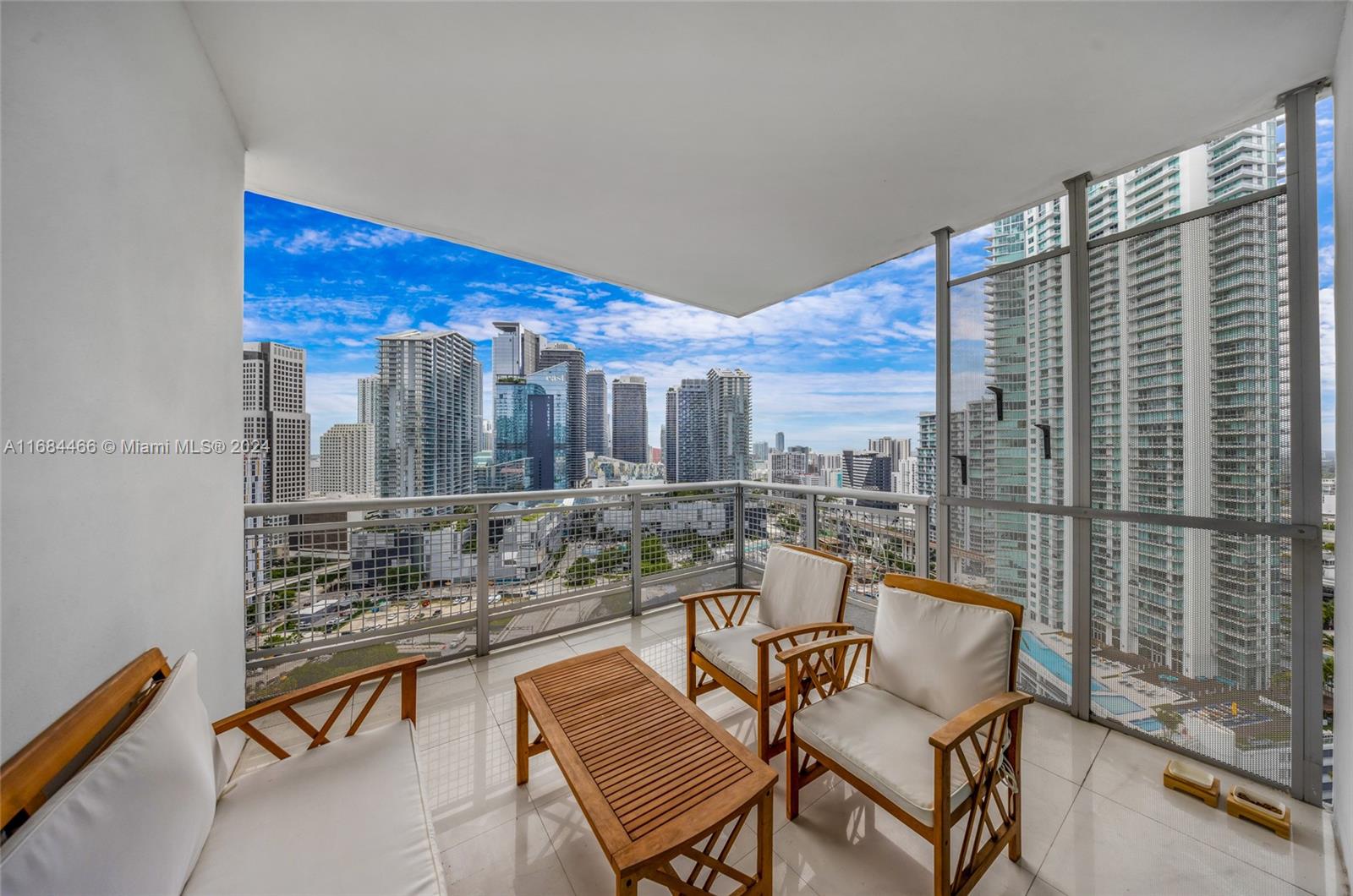 350 S Miami Ave #2804, Miami FL 33130