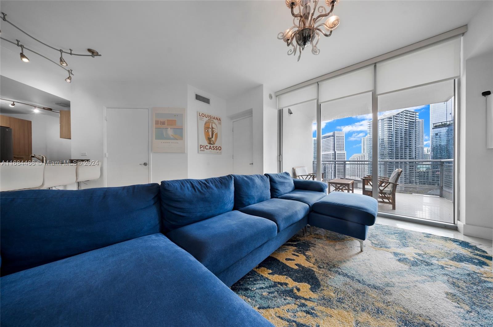 350 S Miami Ave #2804, Miami FL 33130