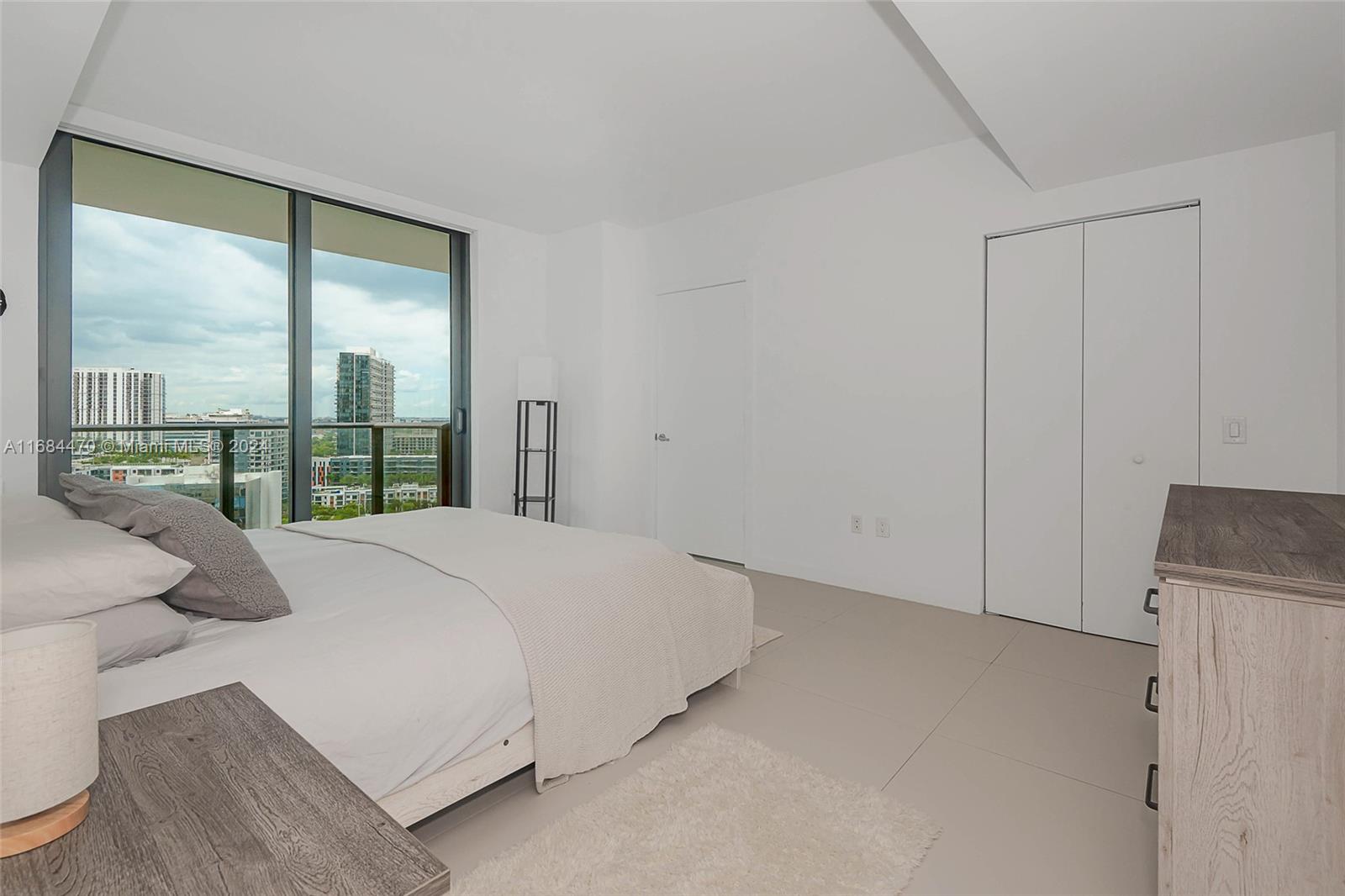 501 NE 31st St #1808, Miami, Florida image 15