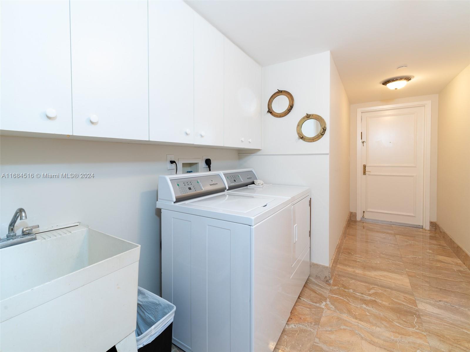 9559 Collins Ave #S8-H, Surfside FL 33154