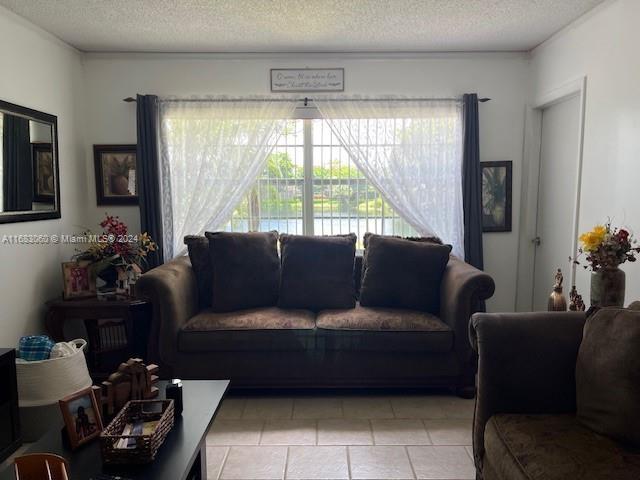 5000 NW 36th St #406, Lauderdale Lakes, Florida image 4