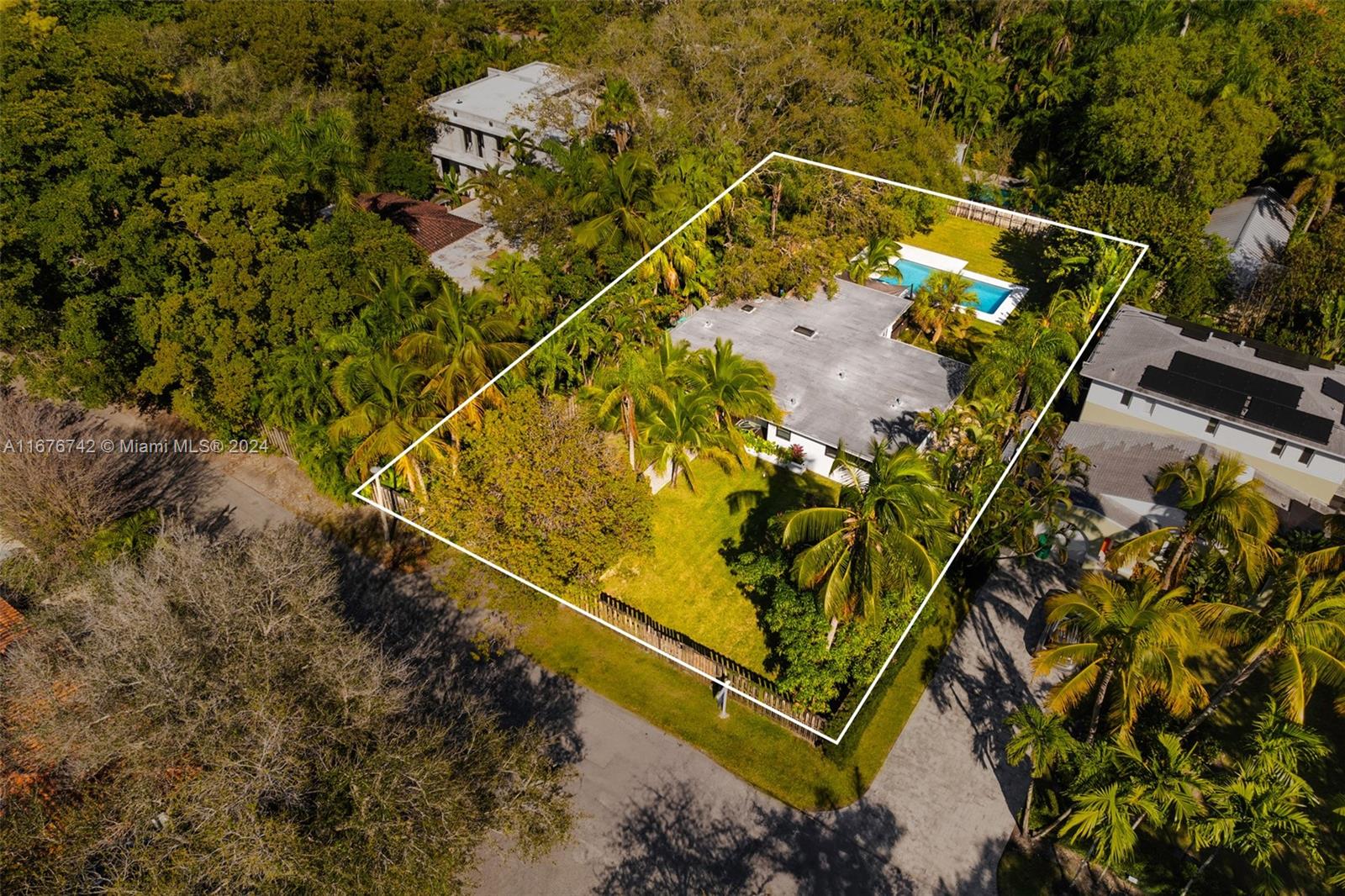 4191 Braganza Ave, Coconut Grove, Florida image 33