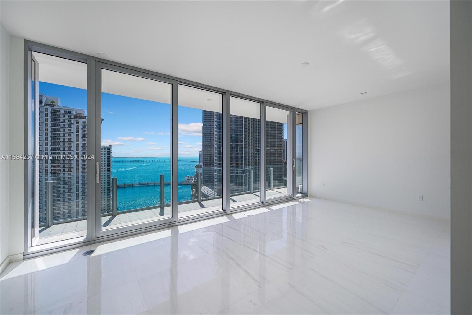 300 Biscayne Blvd Way #2501, Miami, Florida image 10