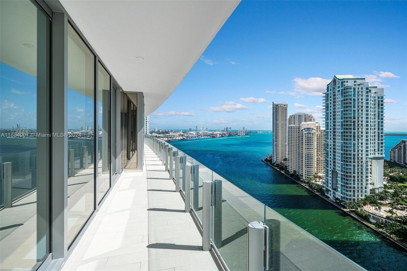 300 Biscayne Blvd Way #2501, Miami, Florida image 12