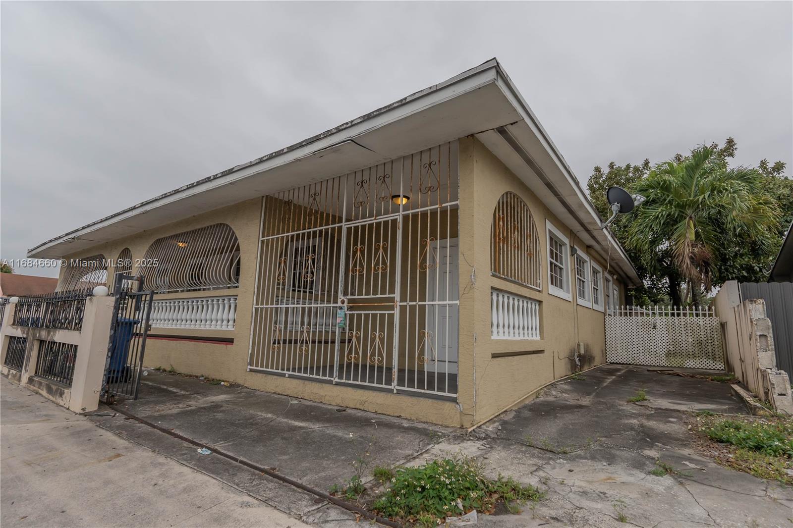 2250 NW 103rd St, Miami, Florida image 23