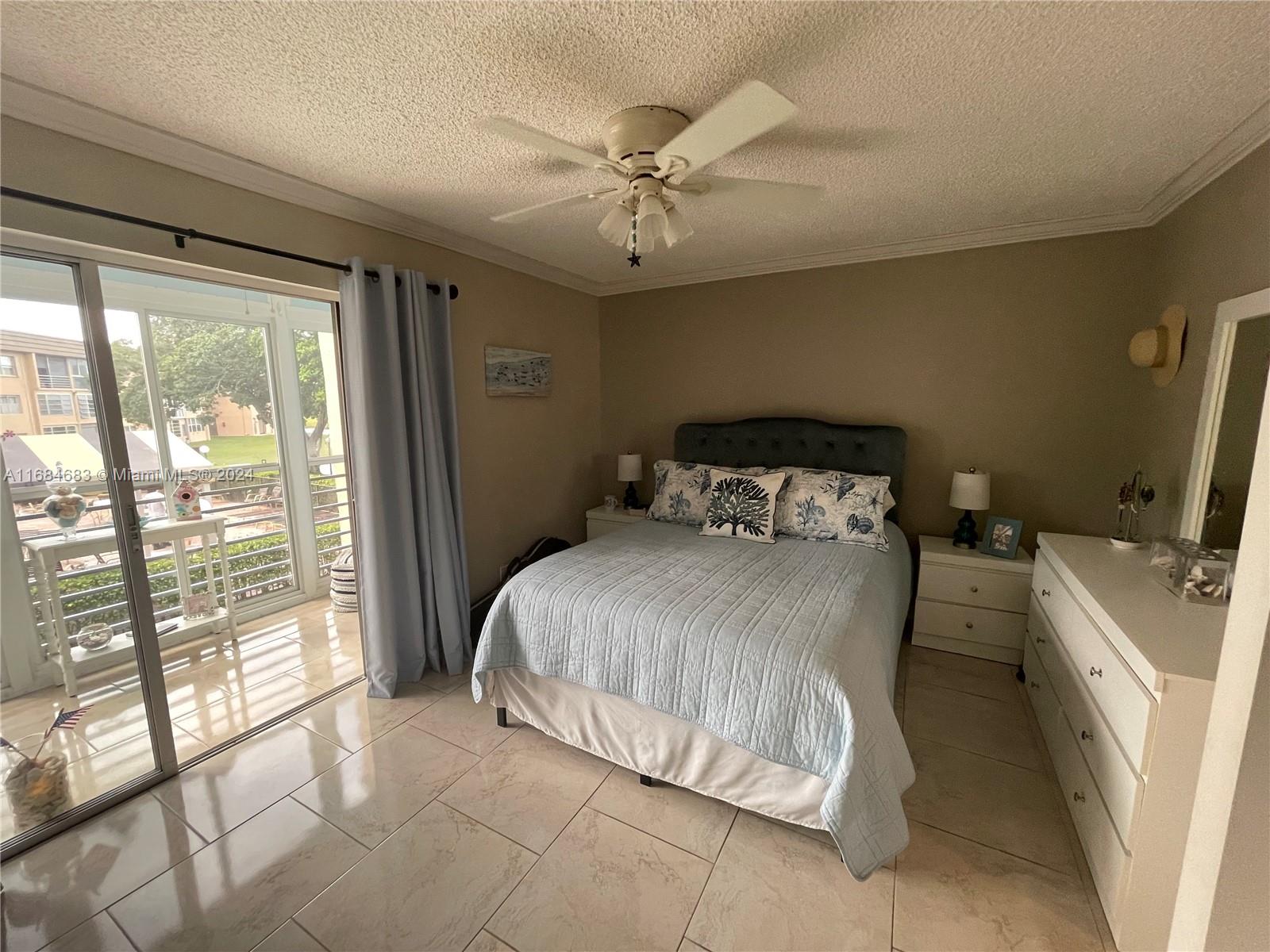 9141 Sunrise Lakes Blvd #206, Sunrise, Florida image 15