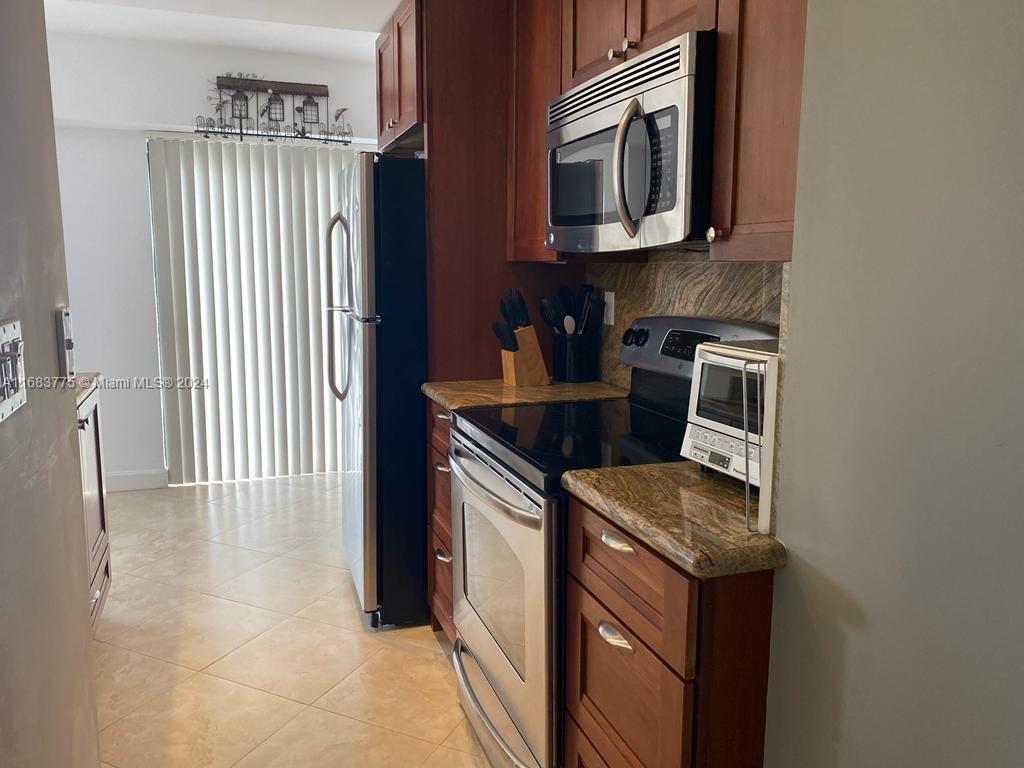 77 Crandon Blvd #9E, Key Biscayne, Florida image 6