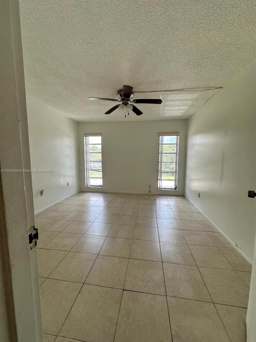 4848 NW 24th Ct #309, Lauderdale Lakes, Florida image 7