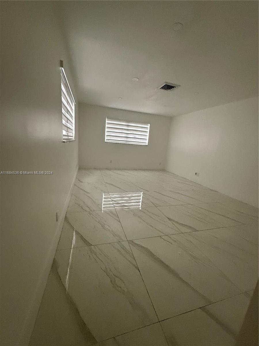 6800 SW 10th Ct, Pembroke Pines, Florida image 12