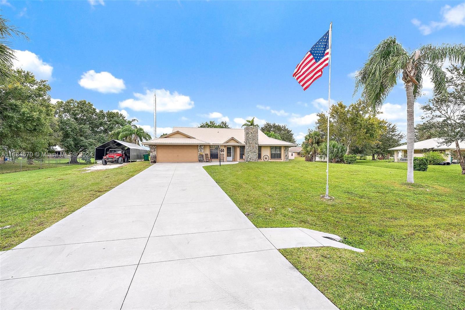 1151 SW 85th Way, Okeechobee, Florida image 1