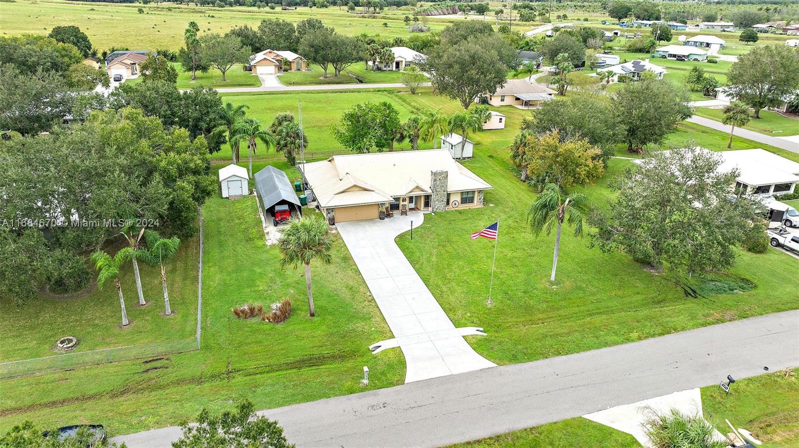 1151 SW 85th Way, Okeechobee, Florida image 25