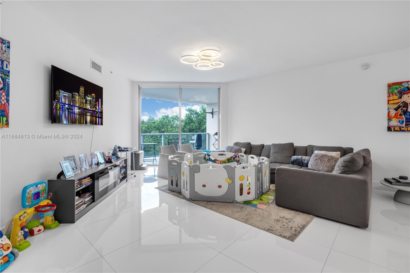 17301 Biscayne Blvd #304, North Miami Beach, Florida image 12