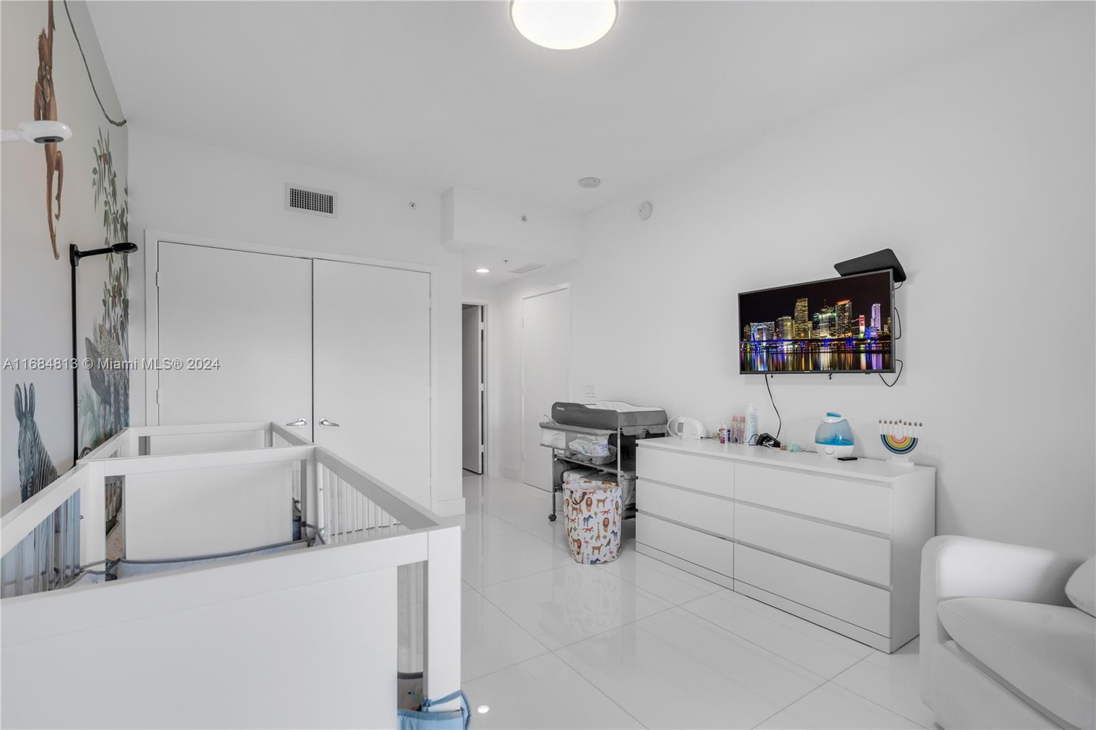 17301 Biscayne Blvd #304, North Miami Beach, Florida image 29