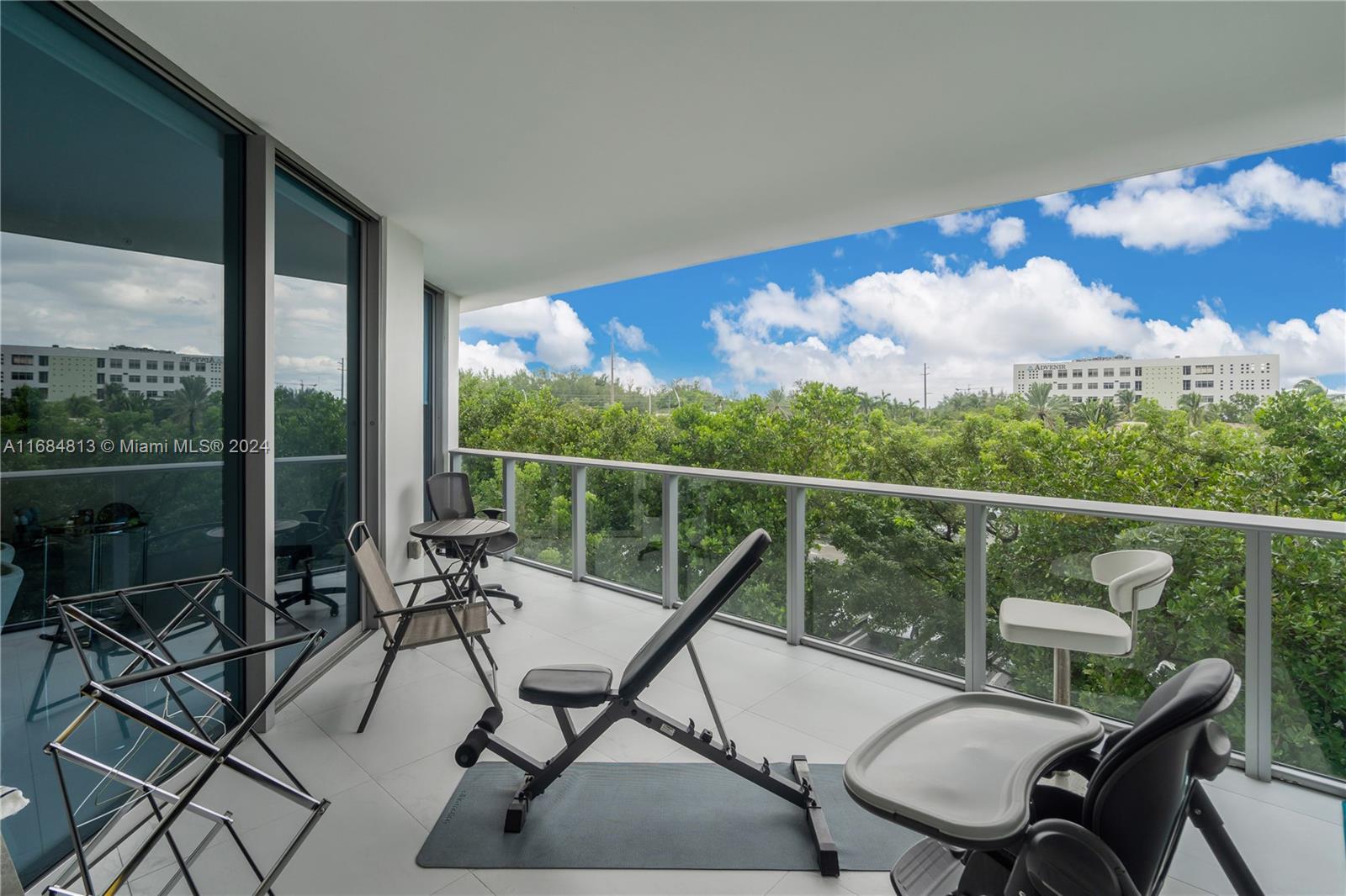 17301 Biscayne Blvd #304, North Miami Beach, Florida image 33