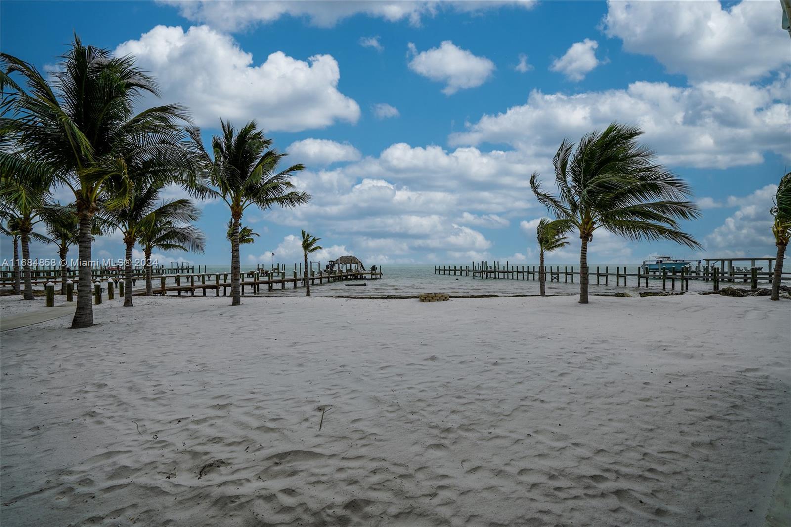 Residential, Plantation Key, Florida image 8