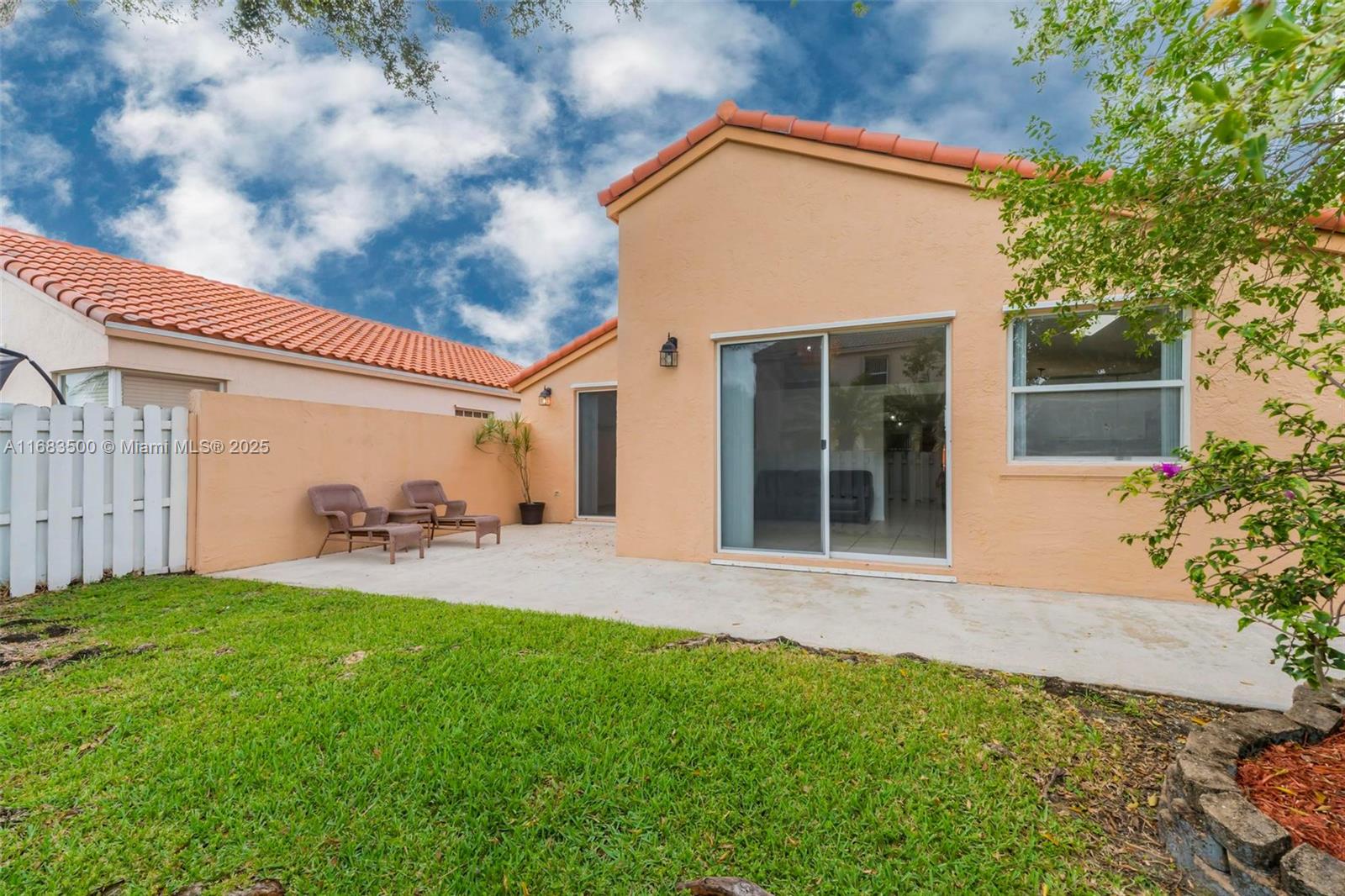 15680 NW 14th Ct, Pembroke Pines, Florida image 28